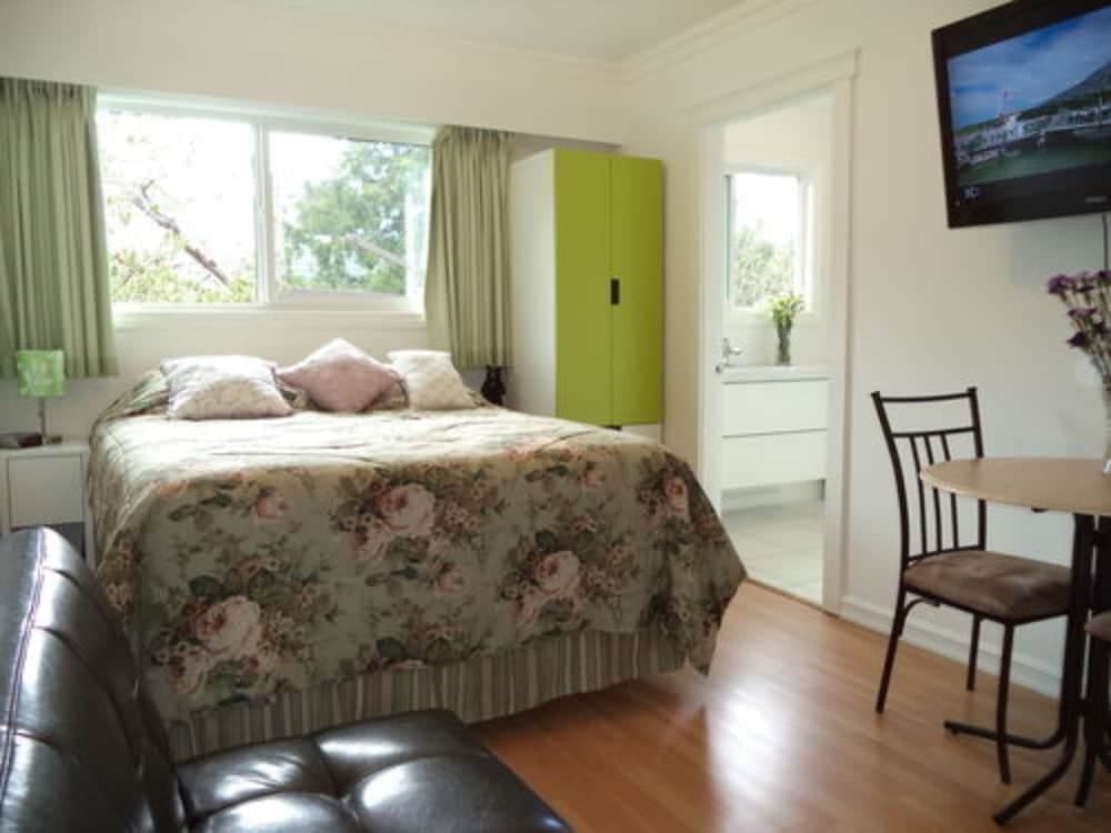 Enchanted Rainforest Guesthouse