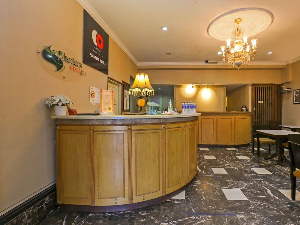 OYO Capital O 89695 Planters Hotel