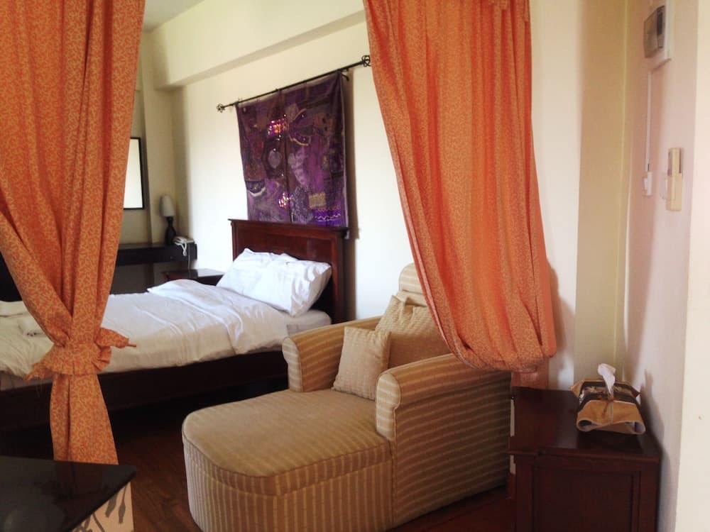 Yanadin Serviced Apartment