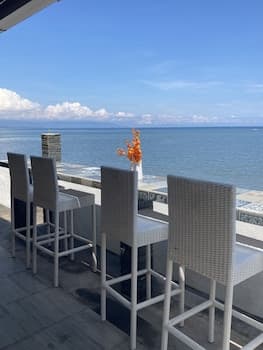 Villa Agung Beach Inn