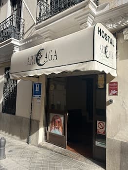 Arteaga Hostal & Baños Árabes Elvira