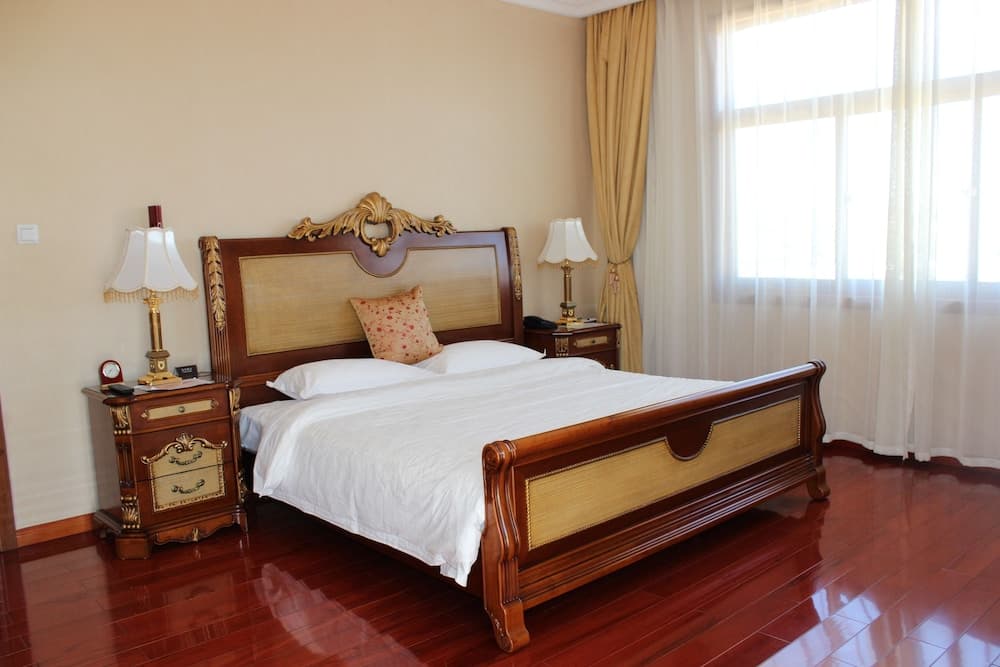 Madagascar Golden Peacock Hotel