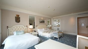 The Castle Hotel, a Luxury Collection Hotel, Dalian