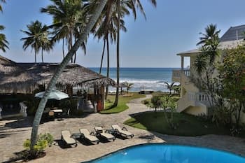 The Beachcomber at Las Canas