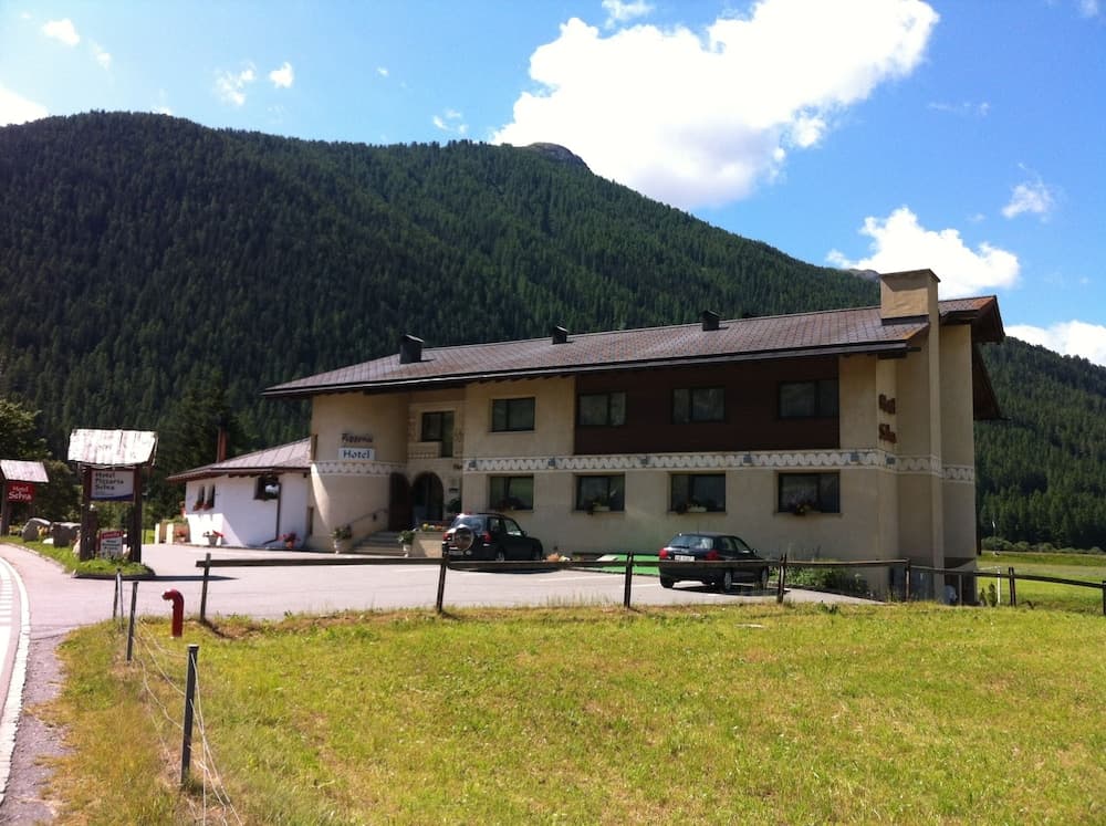 hotel image