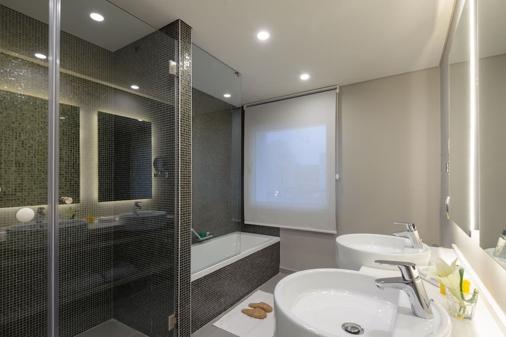 Leonardo Plaza Netanya