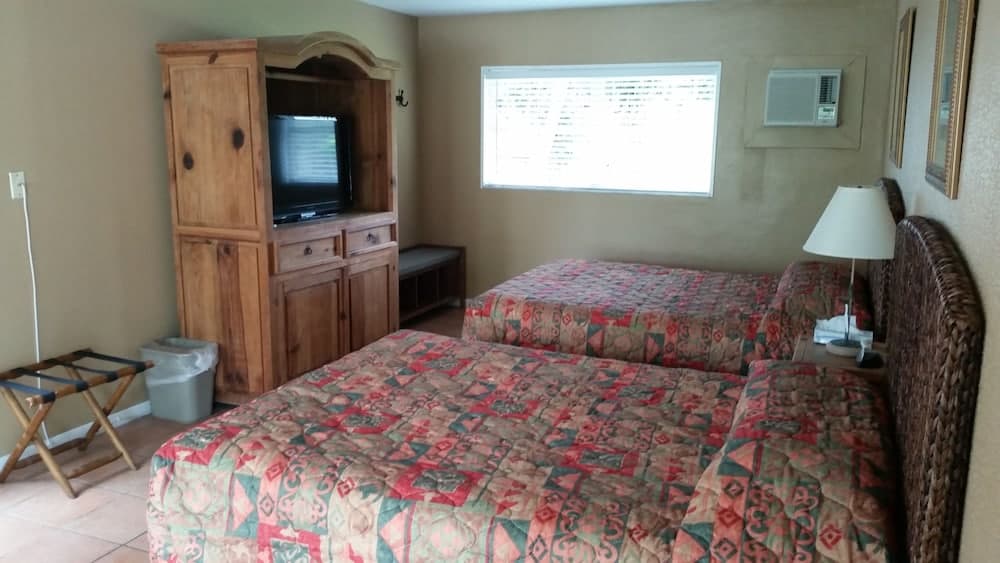 The Conch House Marina Resort