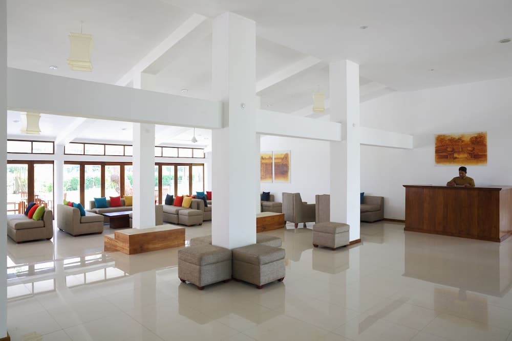 The Lakeside Hotel at Nuwarawewa