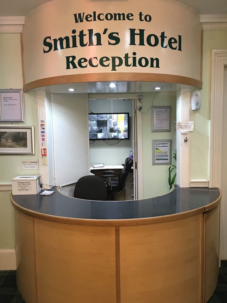 Smiths Hotel