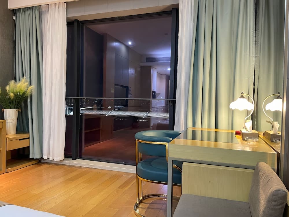 Xingyi International Hotel Poly Store