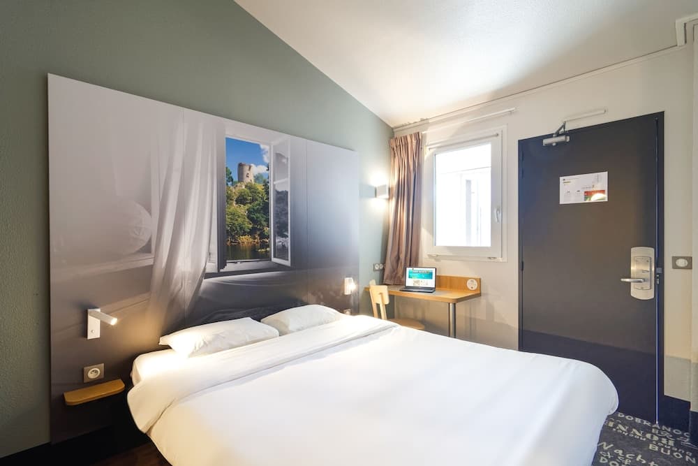 B&B HOTEL Châteauroux Aéroport