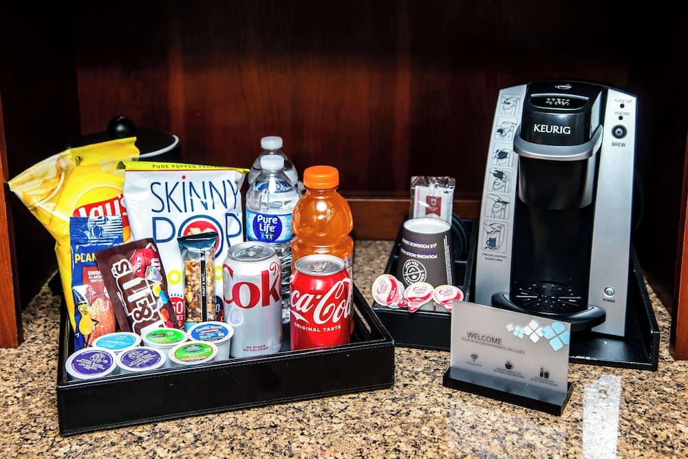 Hilton Garden Inn Alexandria Old Town National Harbor