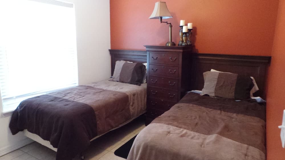 Los Cabos III Condominiums by Cheap Getaway