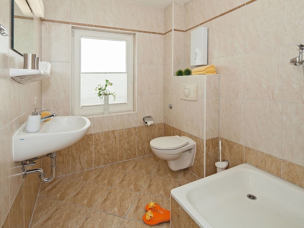 Stolzenfels Sellin in Sellin