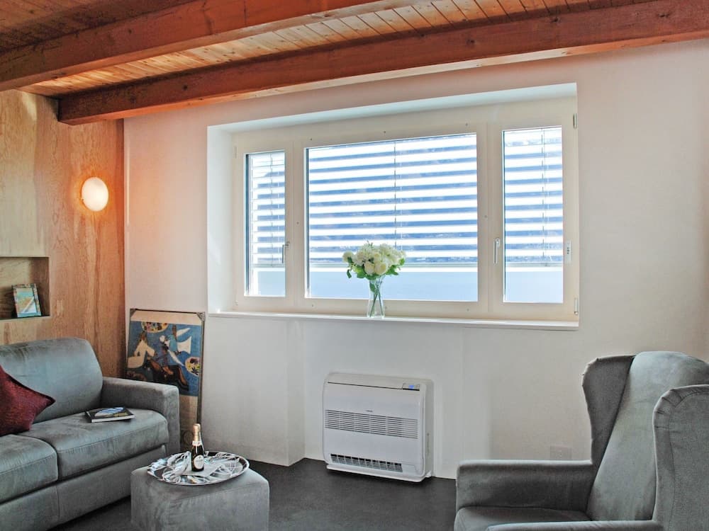 Casa Rossella Minusio