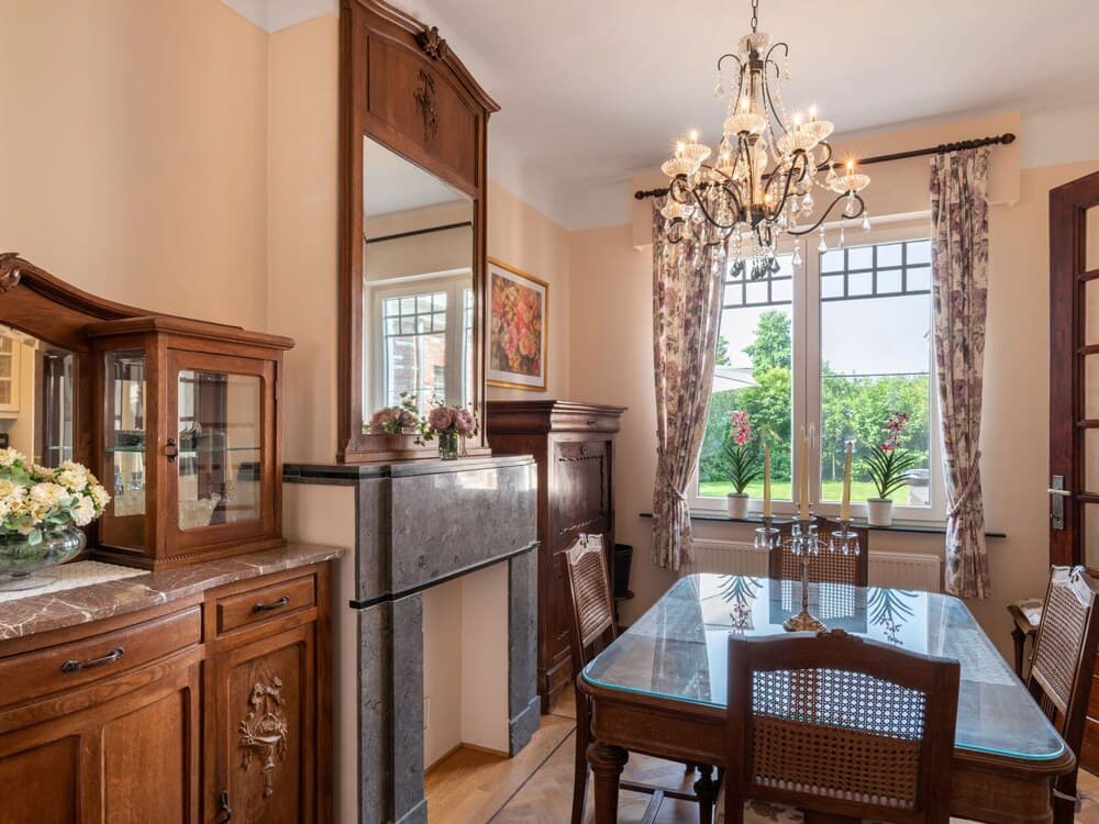 Jasmine Mol in Mol With 3 Bedrooms and 1 5 Bathrooms