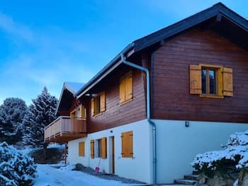 Chalet Les An Mones Chalais