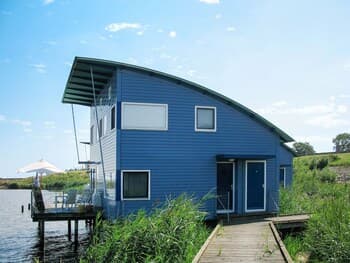 Rietwoning 17 Anjum in Anjum