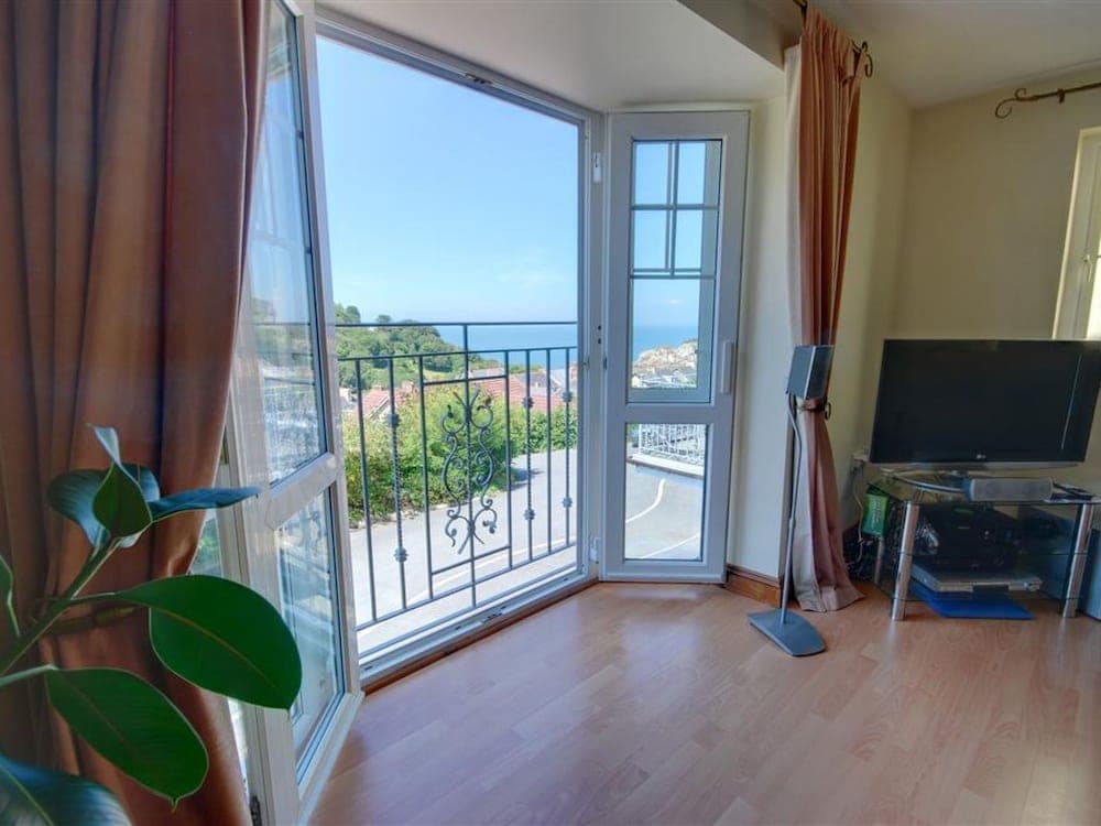 Bay Breeze Combe Martin