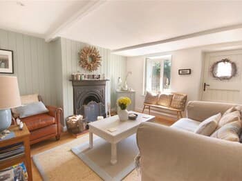 4 Church Terrace Docking