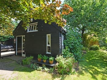 Dell Barn Burlingham Green