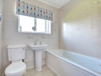 Laurencija St Merryn