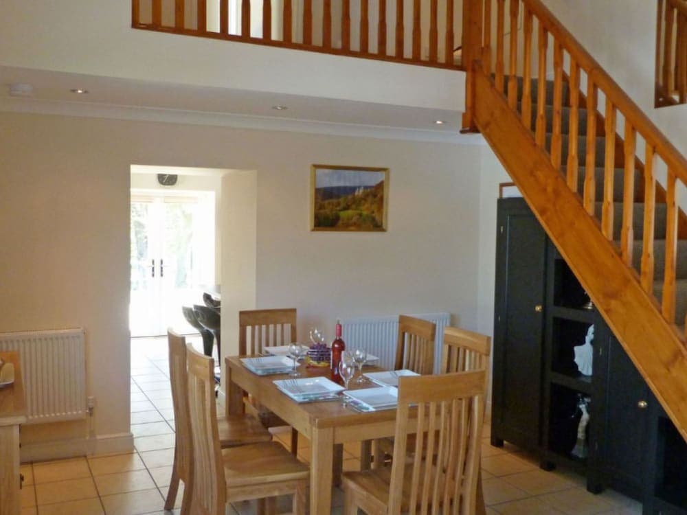 Cieline Pontardawe in Pontardawe