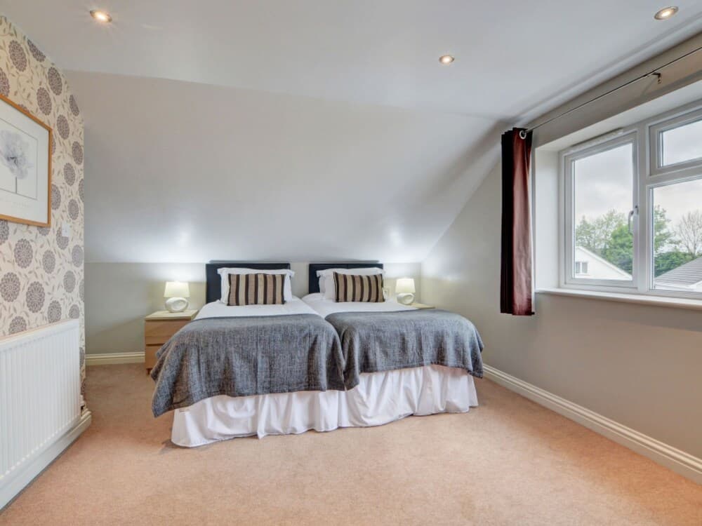 Atlantic Tregolds in Tregolds