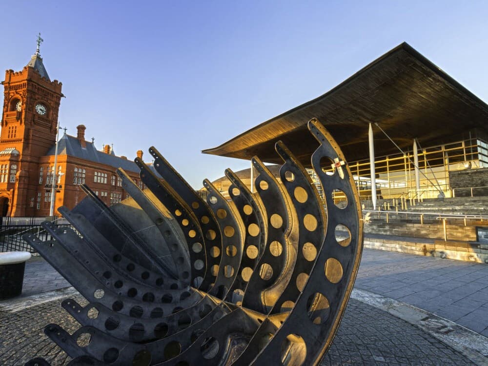 Llawr Un Peterston-super-ely