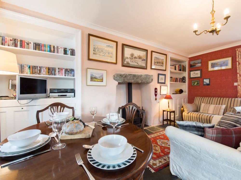 Clappersgate Hill Clappersgate