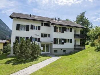 Ferienwohnung W EST Scuol