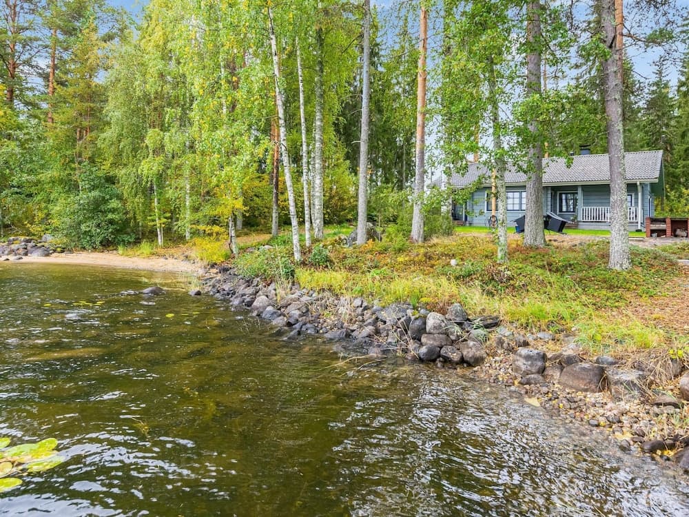 Sininen m kki Savonlinna