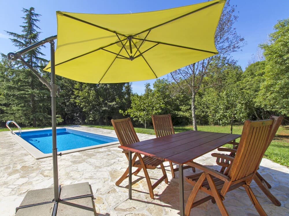 Green Topid in Topid