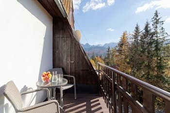 Mountain Apartment Kubińca by Renters