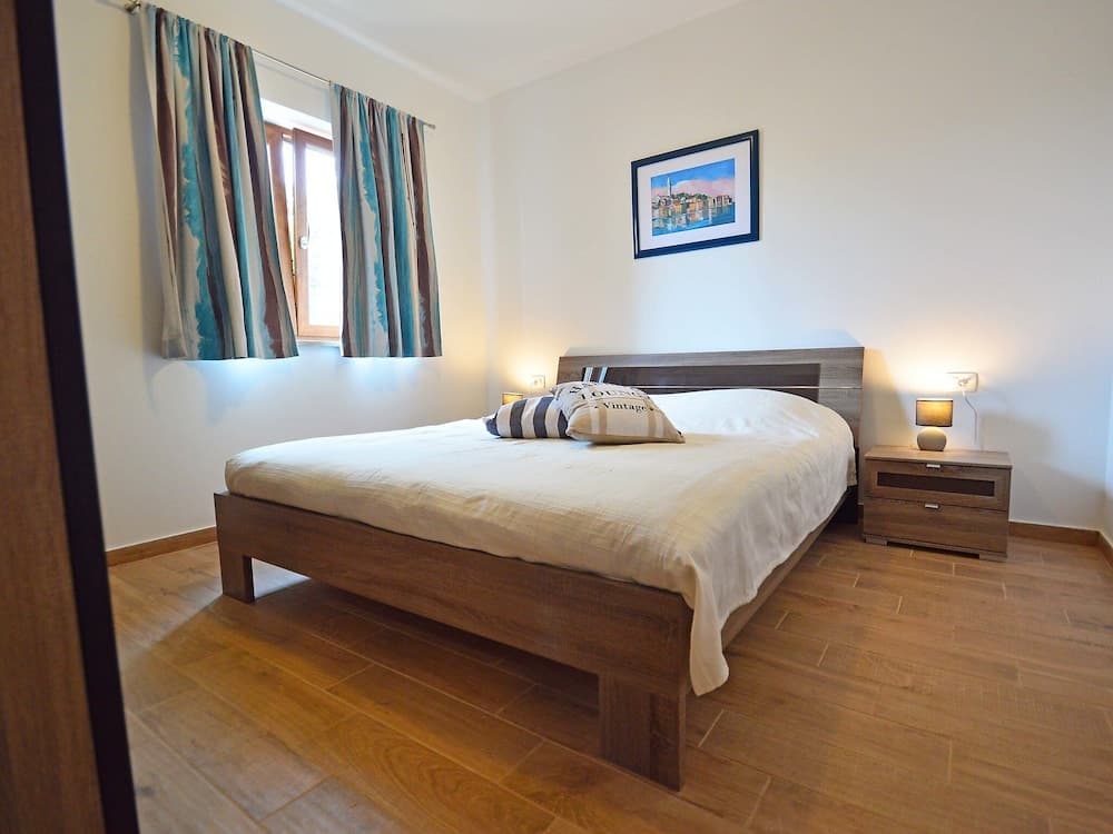 Kika Li Njan in Li Njan