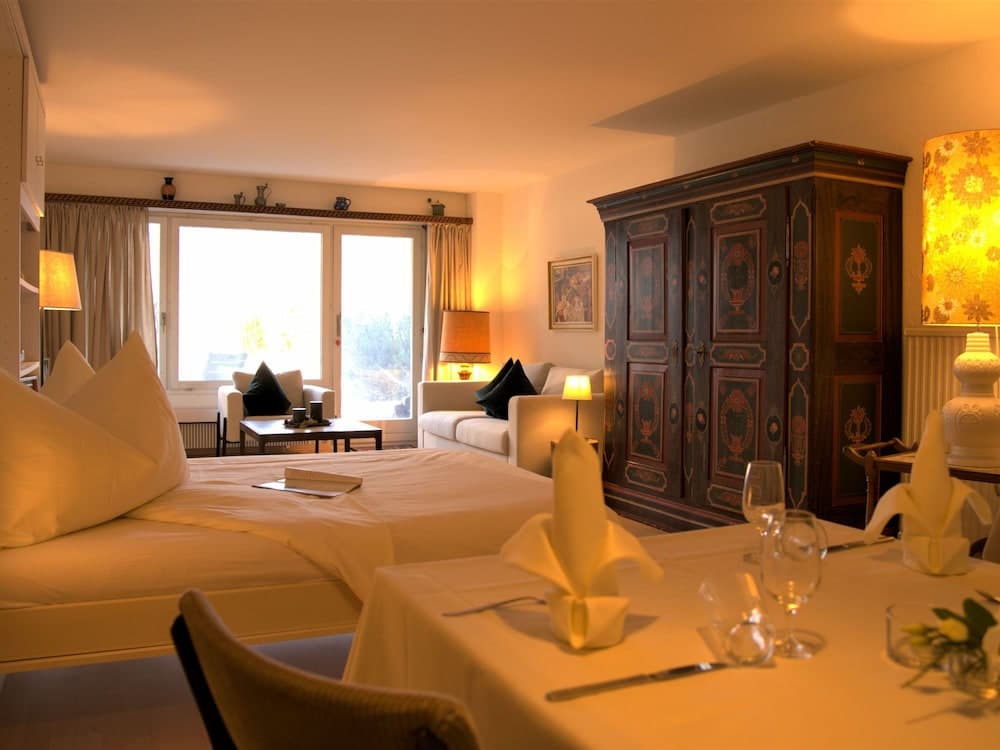 Residenz Surlej 6 St Moritz