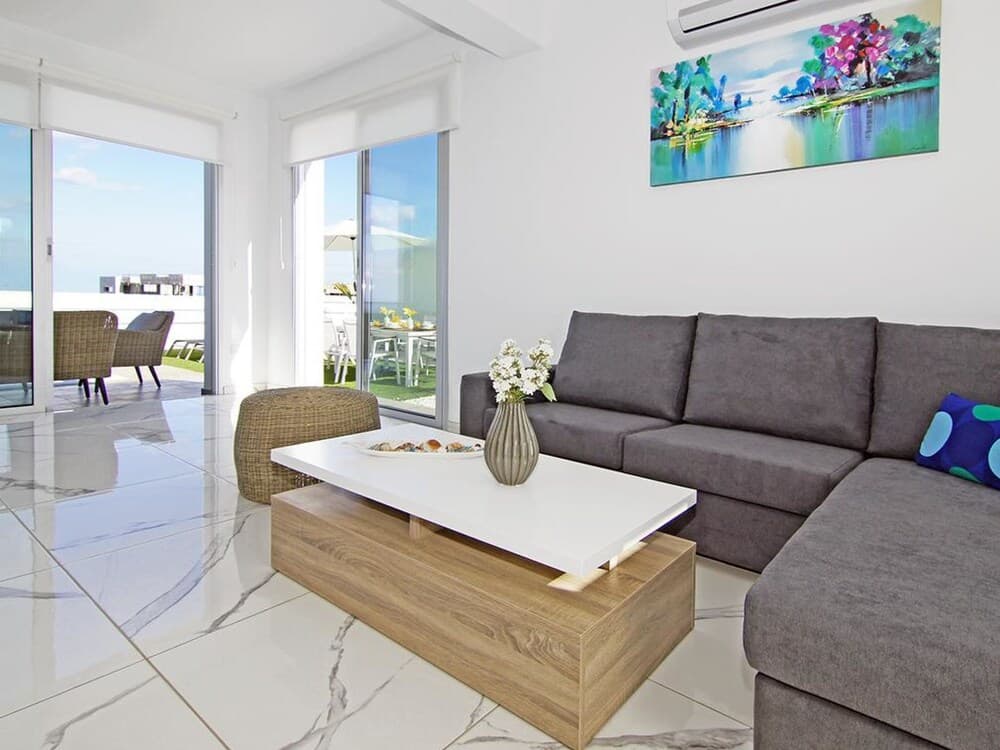 Austin Paralimni in Paralimni