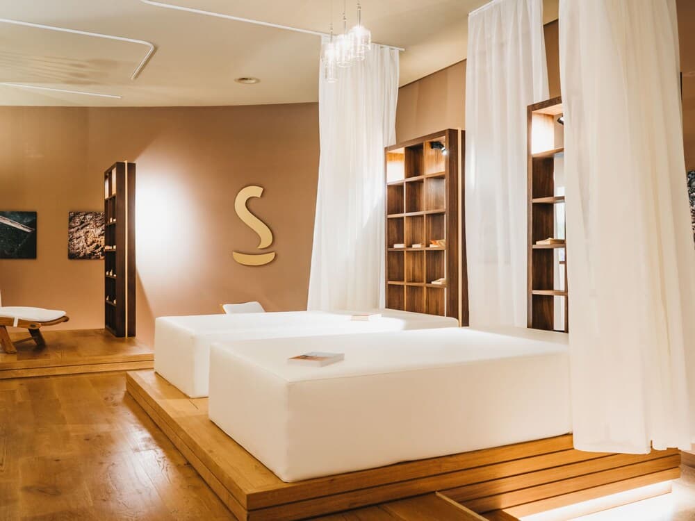 Peaks Place Apartment-hotel Spa Laax