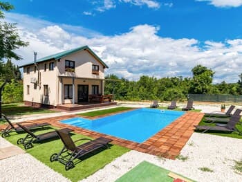 Minja Materada in Materada