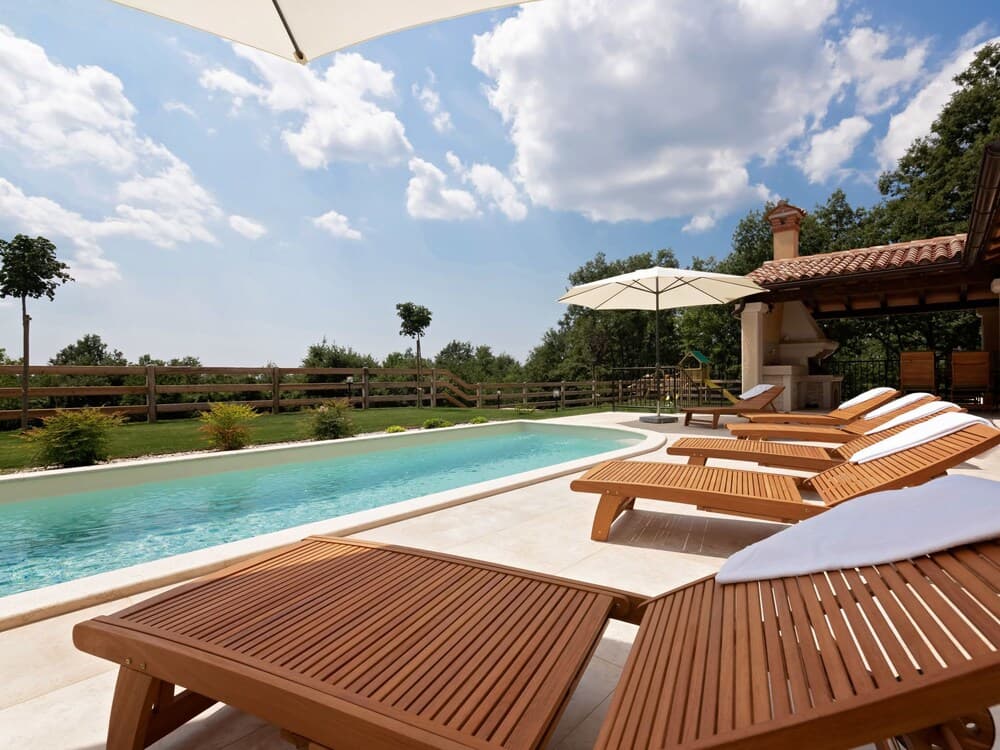 Lucija Bazgalji in Bazgalji