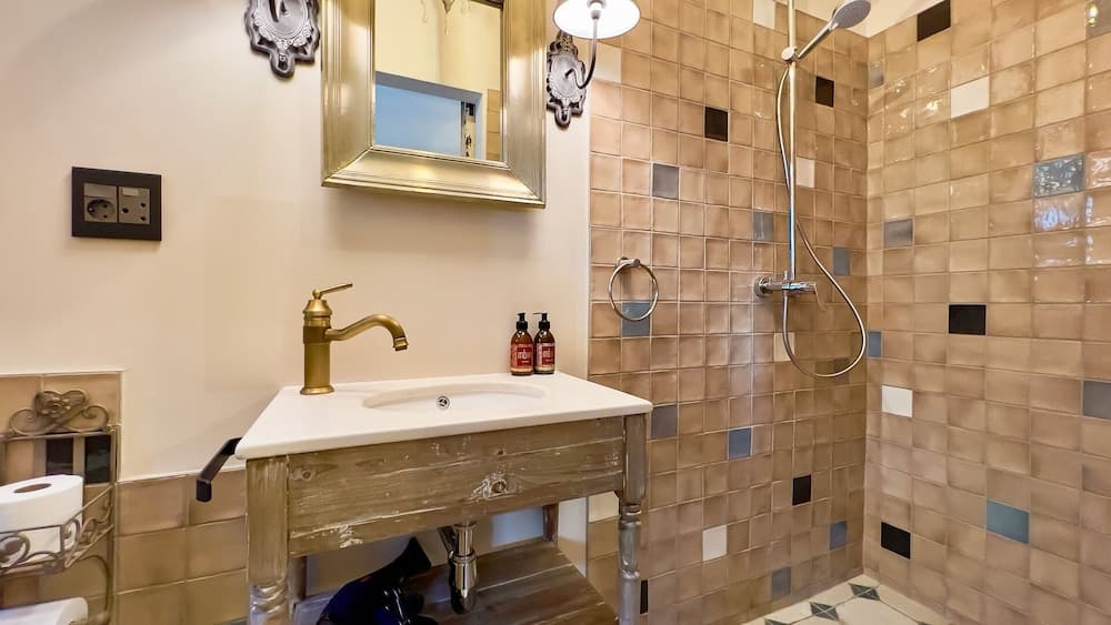 Brigadoon Boutique Guesthouse l Ondili