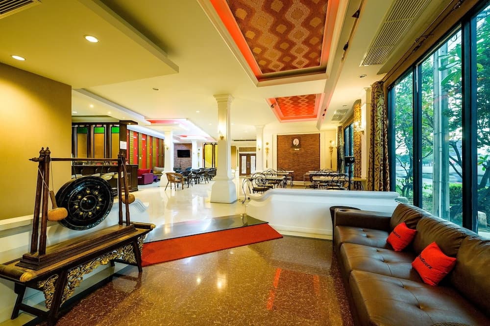 RedDoorz Plus Ruen Rattana Resort