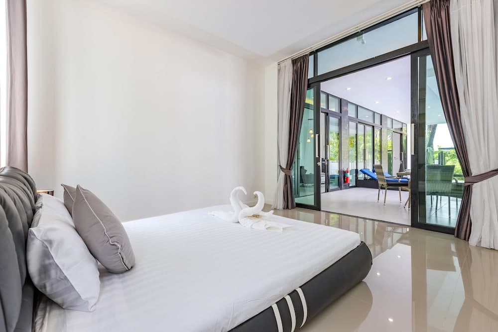 3 Bedroom Pool Villa BL2