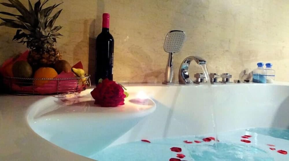 PRYTANEIO DESIGN HOTEL