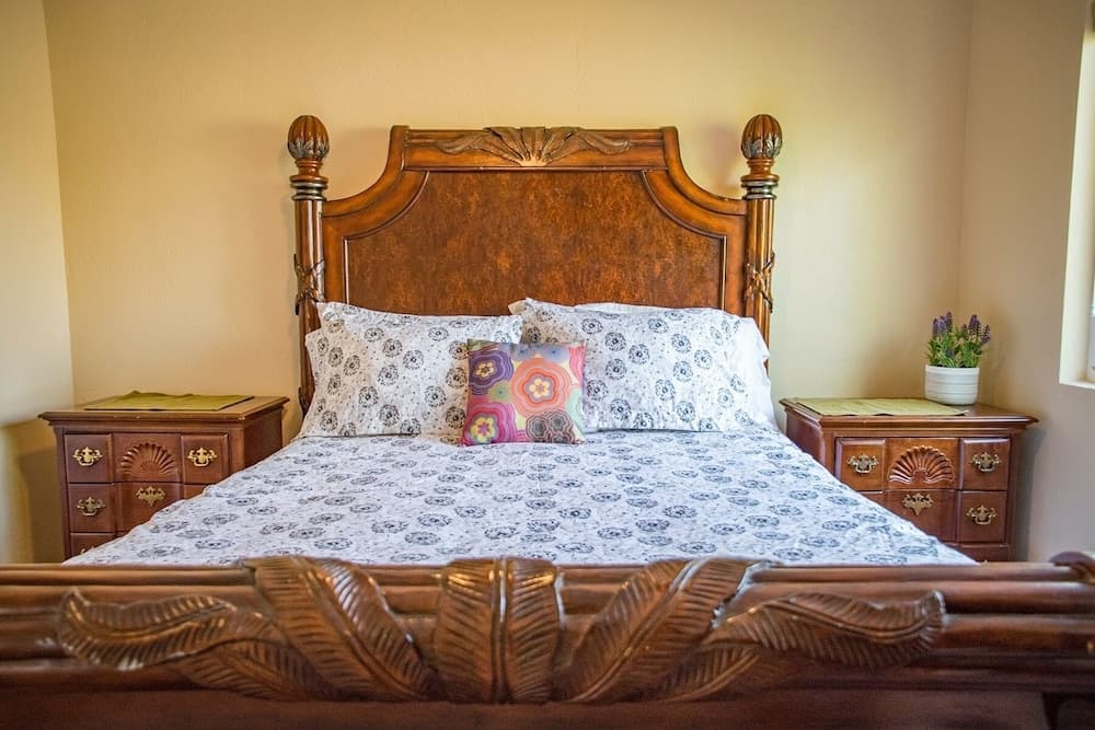 Longer Stay for Travelers Blocks from Hospital and Downtown Security Gates