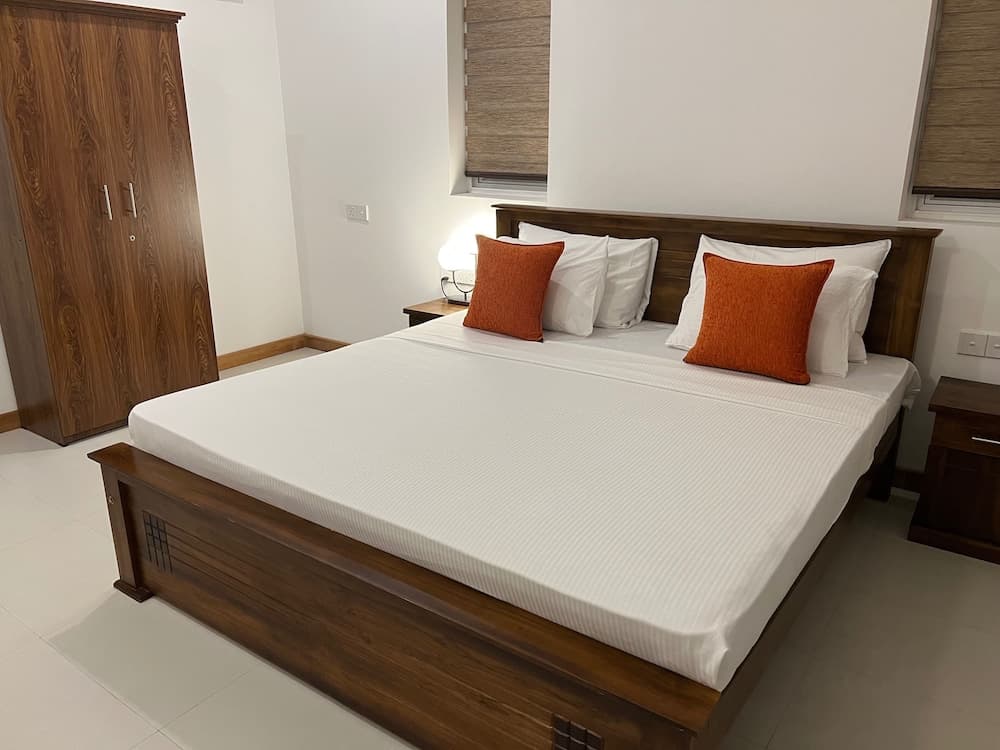 Silina Airport Residence in Katunayake