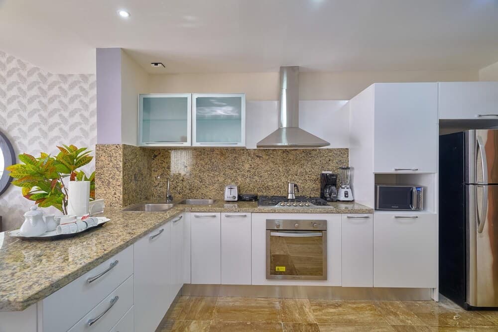 Luxury Beach Condo B-101 Costa Atlantica