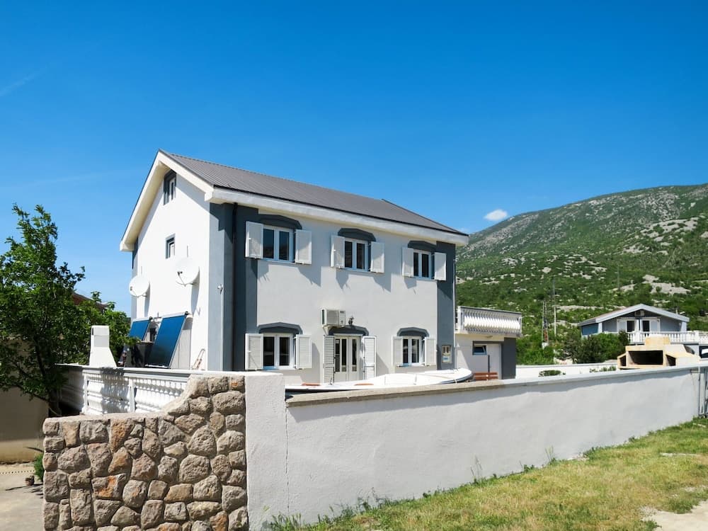 Golic Cesarica in Cesarica