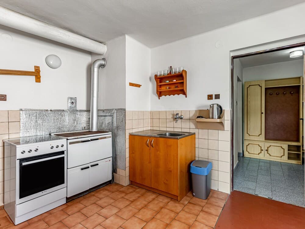 Jelemek Nebahovy in Nebahovy