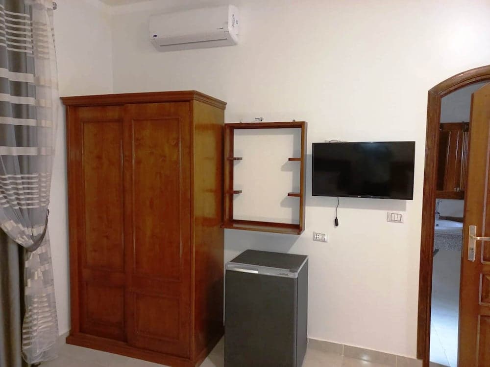 Mikhaila Guest House